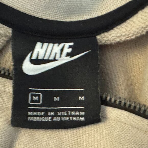 Nike x Eileen Tjan Cropped 1/2 Zip-Up Colorblock Sportswear Sweatshirt, M - Picture 12 of 16